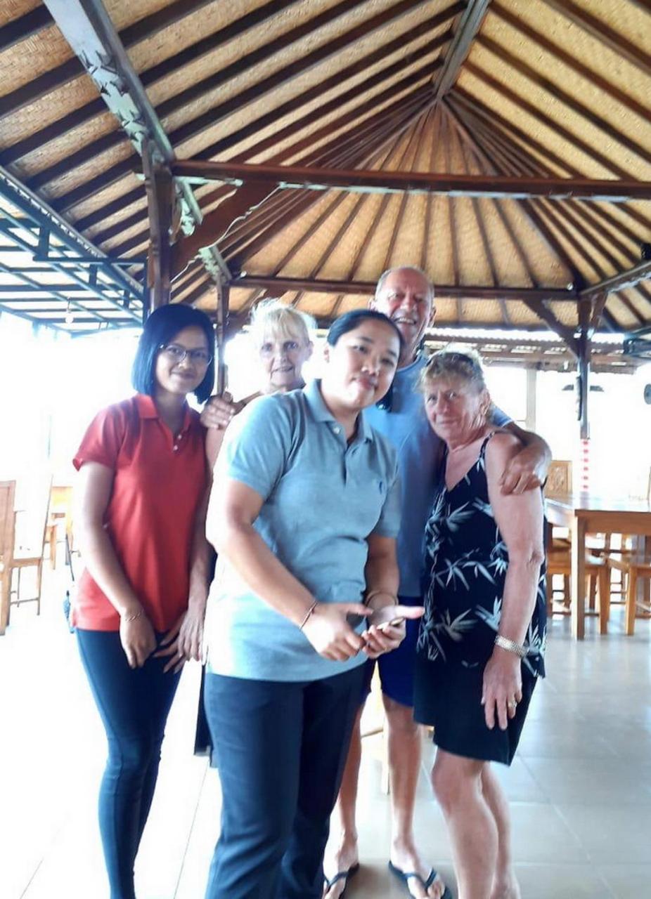 KARANG SARI Guesthouse Munduk Eksteriør billede